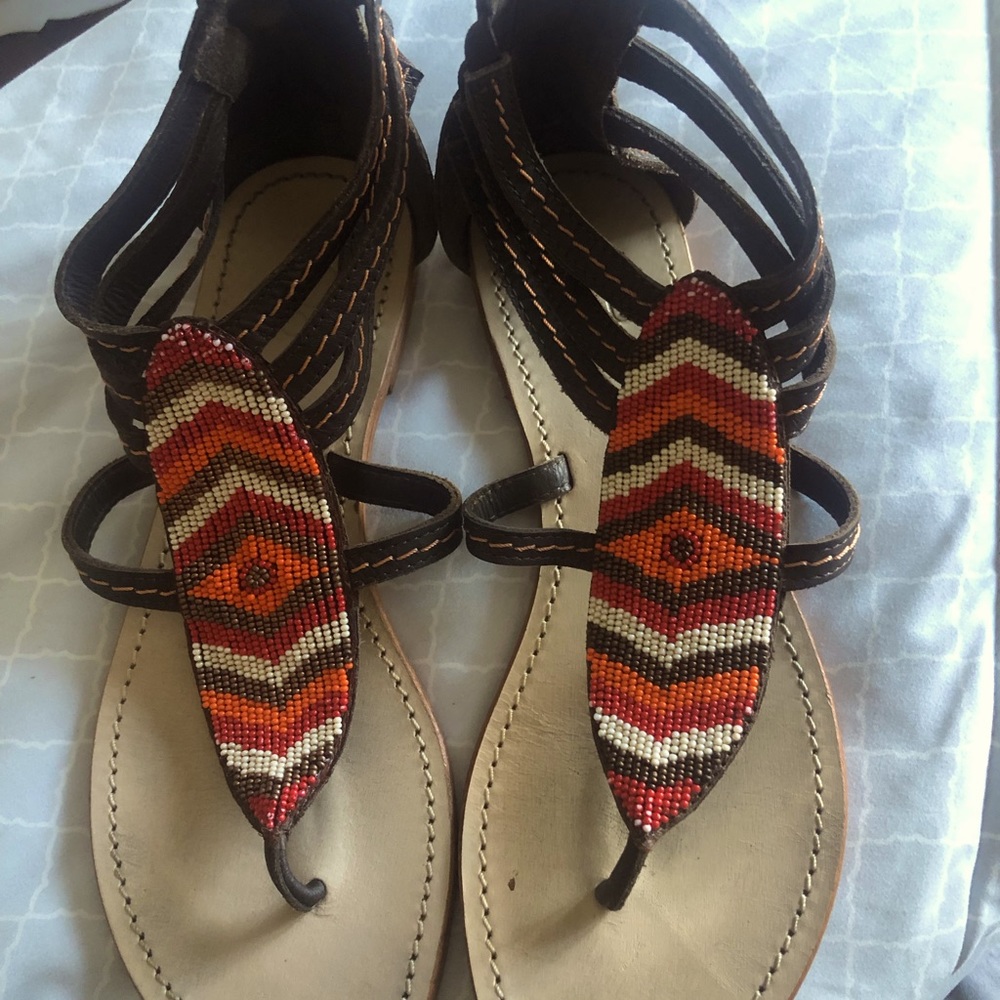 Bata Leather Italian beaded sandal zip back shoe with beaded design size 8 1/2